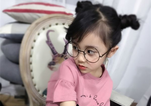 带有妃霸气昵称_妃字名字大全_贤妃姓名测试